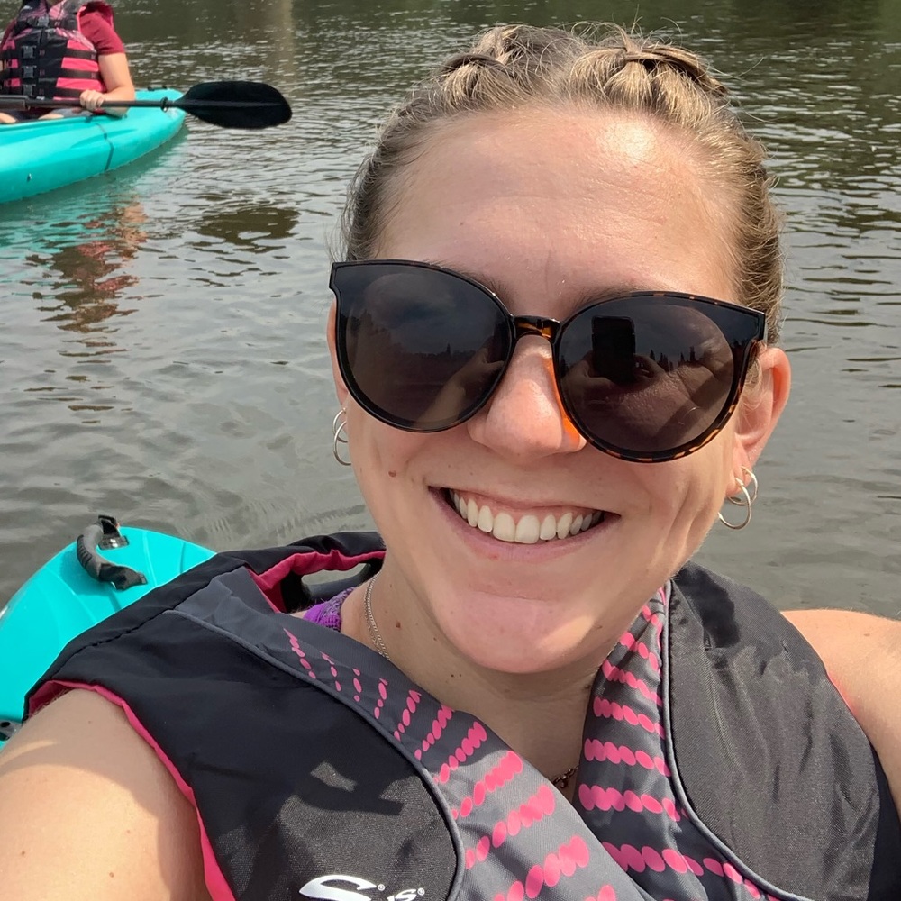 Meet your Posher, Vicki